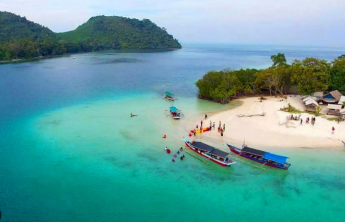 7 Destinasi Wisata Populer di Lampung yang Wajib Dikunjungi